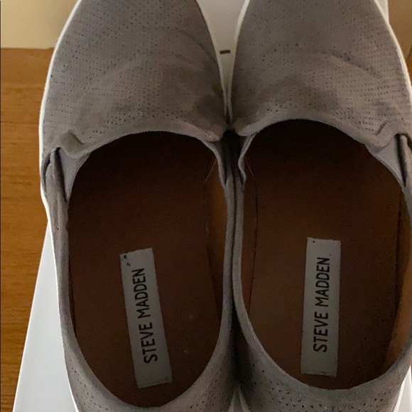 Steve Madden Fashion Sneaker - Picture 3 of 9